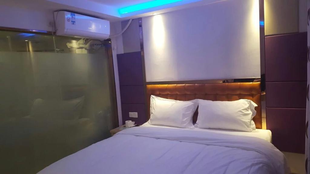 Fuyide Hotel Shenzhen Esterno foto